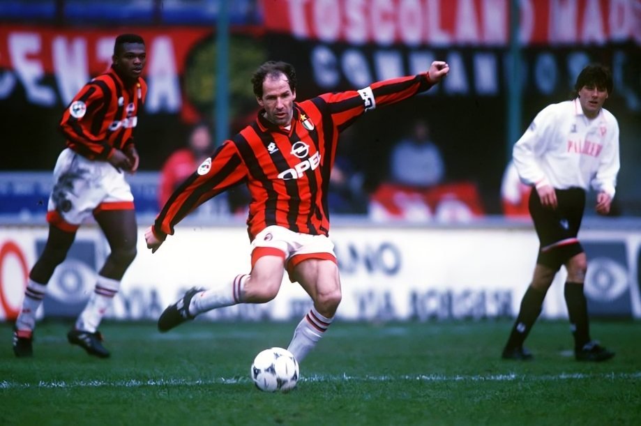 Top 5 Greatest Defenders in the History of Football